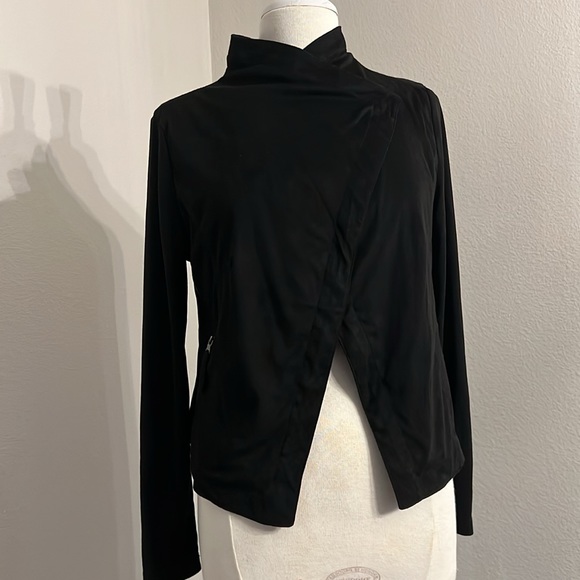 Faux suede versatile black light cardigan or jacket - Picture 4 of 6
